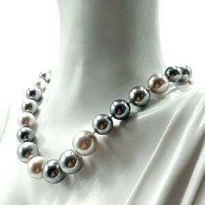 VTG Shell Pearl Necklace Silver & Soft Gray Knotted 925 Silver Closure